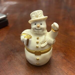 Lenox “the spirit of the season” treasure  box